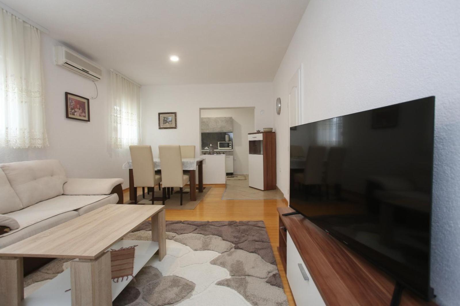Apartments Daris Mostar Exterior photo